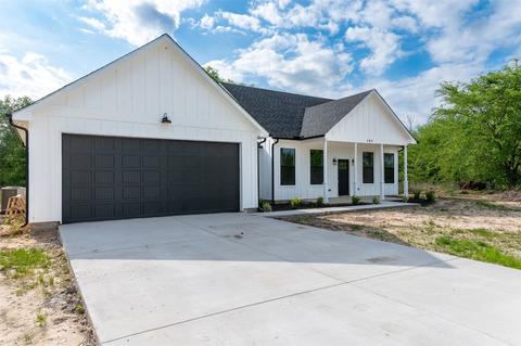 309 Luzon St, Tool, TX 75143