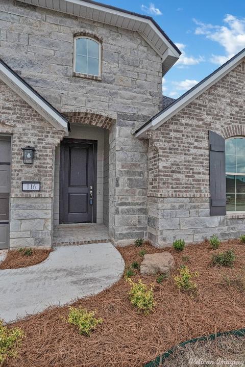 116 Darbonne St, Bossier City, LA 71112