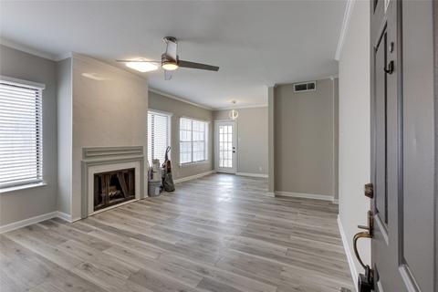 8750 Park Ln #125, Dallas, TX 75231