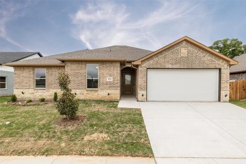 908 Avagail Ave, Springtown, TX 76082