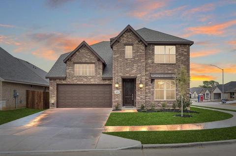 9953 Mescalbean Blvd, Crowley, TX 76036