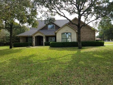 3200 Bandera St, Athens, TX 75752