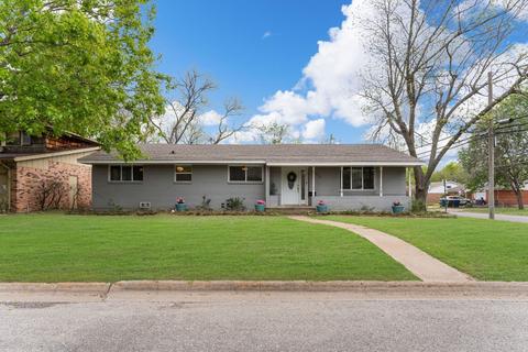 436 W Alta Vista St, Sherman, TX 75092