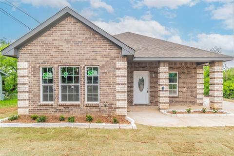 1028 E Oleander St, Fort Worth, TX 76104