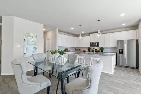 1712 Langham Rd, Aubrey, TX 76227