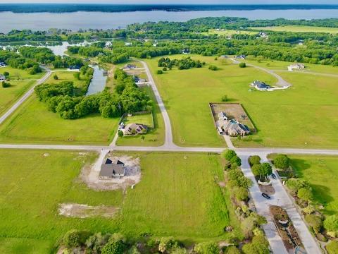 139 Clubhouse Drive, Corsicana, TX 75109