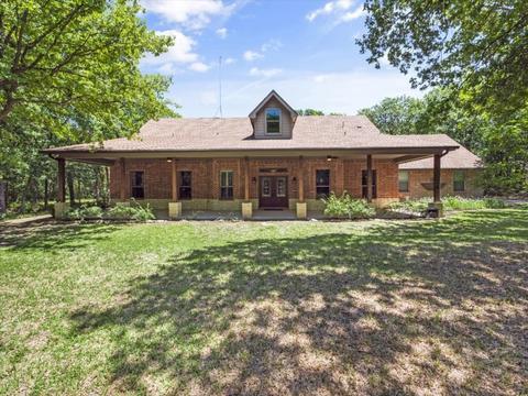6124 Timberwolfe Ln, Fort Worth, TX 76135