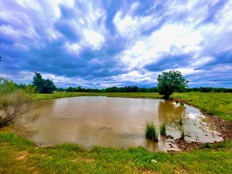 200 Fcr 660, Teague, TX 75860