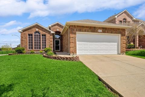 12852 Dorset Dr, Fort Worth, TX 76244