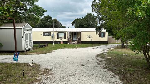 165 Deep Canyon Dr, Whitney, TX 76692