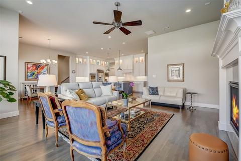 5016 Bee Creek Rd, Carrollton, TX 75010