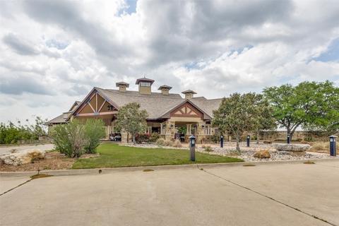 8517 Melrose Ct, Cleburne, TX 76033