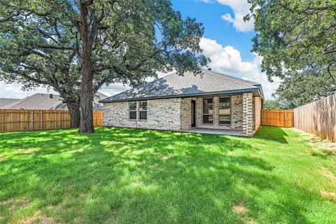 351 E 9th St, Springtown, TX 76082 photo 37
