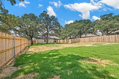 351 E 9th St, Springtown, TX 76082 photo 39