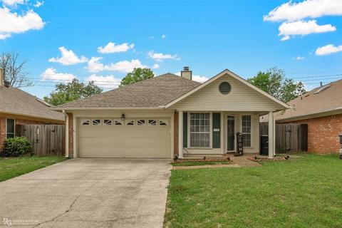 1440 Winchester Dr, Bossier City, LA 71112