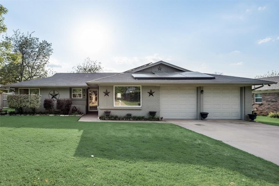 1212 John Reagan St, Benbrook, TX 76126 1 photo Movoto