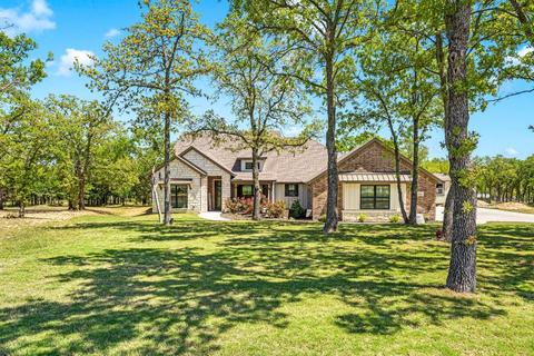 1012 Jackson Ct, Poolville, TX 76487