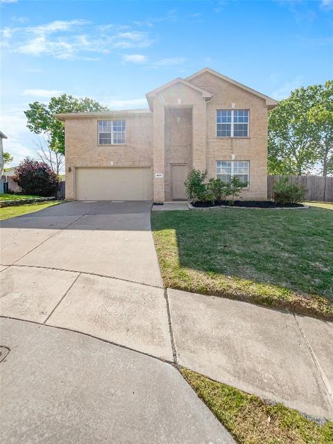 8625 Scotts Bluff Ct, Fort Worth, TX 76244
