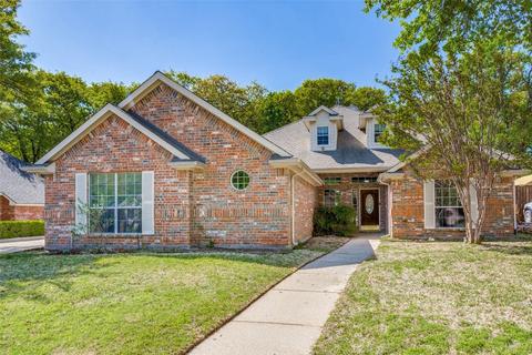 1340 Flying Jib Dr, Azle, TX 76020