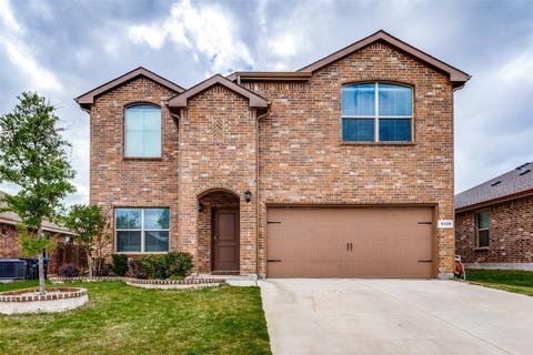 9329 Castorian Dr, Fort Worth, TX 76131