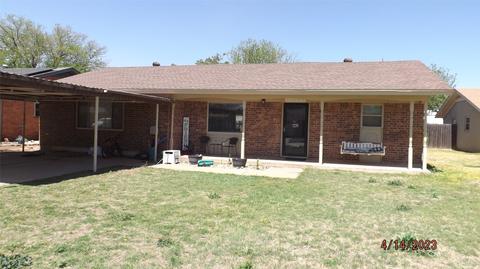 1004 NW 3rd St, Hamlin, TX 79520