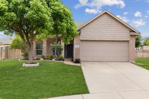 1101 Day Dream Dr, Haslet, TX 76052