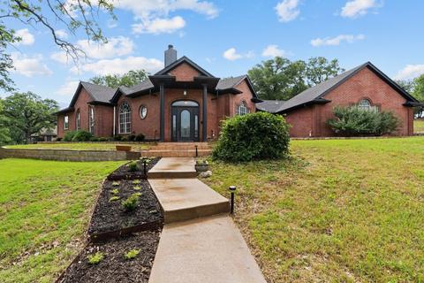 115 Willow Creek Cir, Mansfield, TX 76063