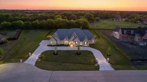 800 Kenwood Trl, Lucas, TX 75002