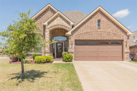 616 Seabourne Dr, Saginaw, TX 76179
