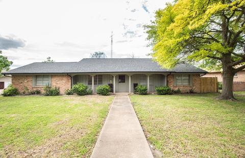 503 Crestline Dr, Forney, TX 75126