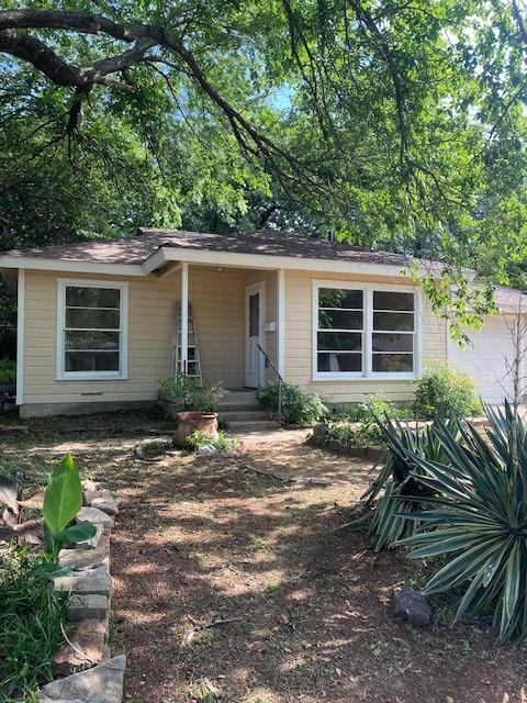 1126 W Tucker Blvd, Arlington, TX 76013