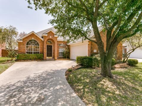 7814 Killarney Ln, Rowlett, TX 75089