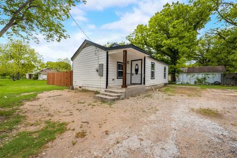 2200 Blandin St, Fort Worth, TX 76111