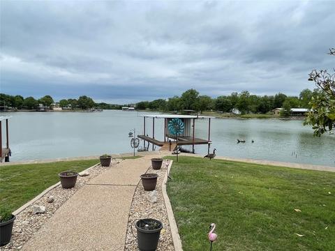 439 Ewell, Granbury, TX 76048