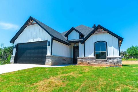 4000 W Iron Horse Trl, Granbury, TX 76048