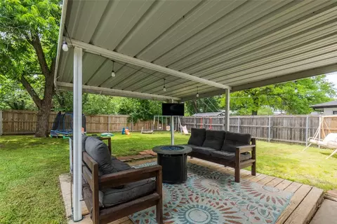 4209 Haltom Rd, Haltom City, TX 76117