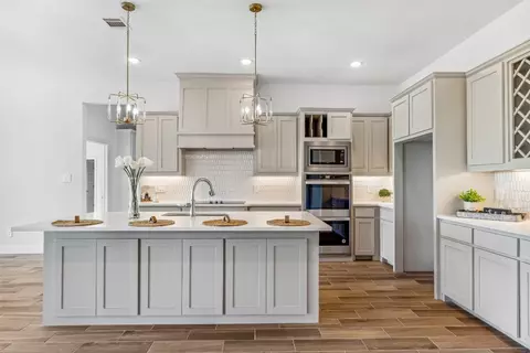 472 Red Bird Dr, Springtown, TX 76082
