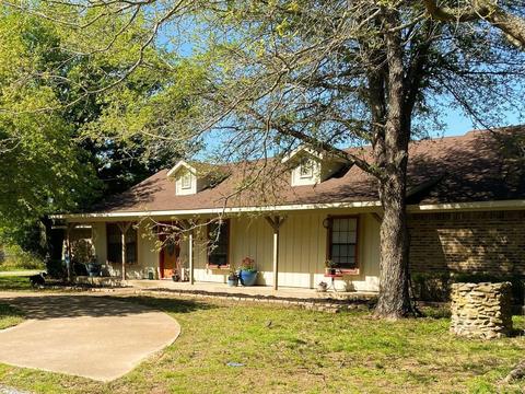 109 Ebony St, Van, TX 75790 photo 3