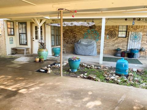 109 Ebony St, Van, TX 75790 photo 4