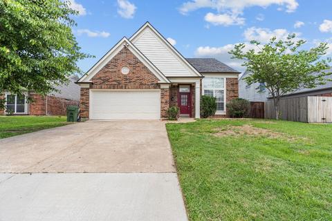 209 Hibiscus Dr, Arlington, TX 76018