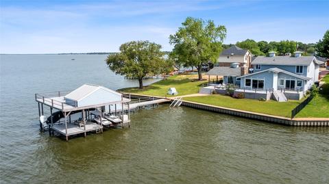 117 Camelot Dr, Mabank, TX 75156
