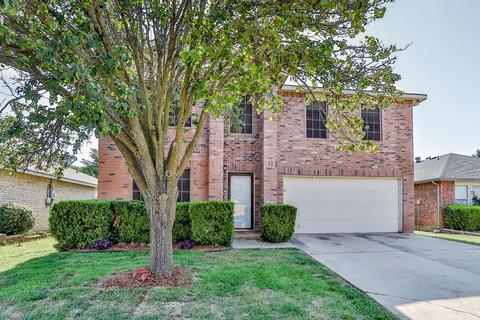 8759 Cove Meadow Ln, Fort Worth, TX 76123
