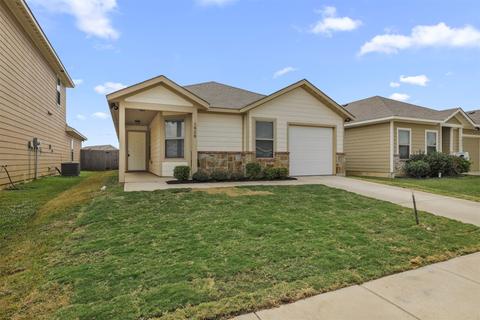 1828 Wickham Dr, Burleson, TX 76028