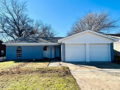 6428 Woodway Dr, Fort Worth, TX 76133