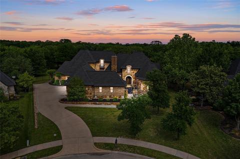 1409 Shady Hollow Ct, Keller, TX 76248