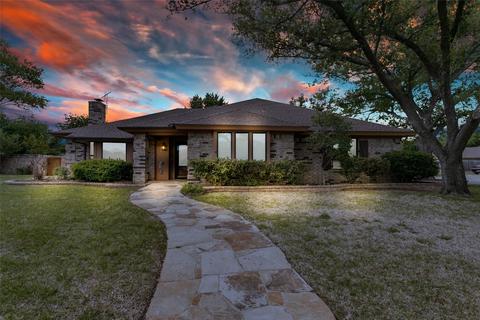 325 Shawnee Trl, Keller, TX 76248