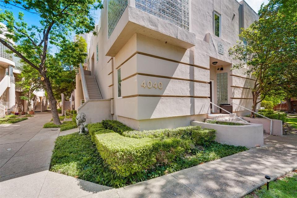  4040 Avondale Ave #311, Dallas, TX 75219 photo 3