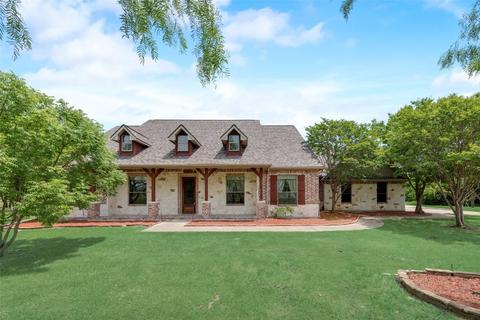 389 Sierra Dr, Royse City, TX 75189