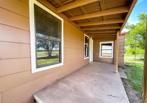 710 N 2nd St E, Haskell, TX 79521 photo 4