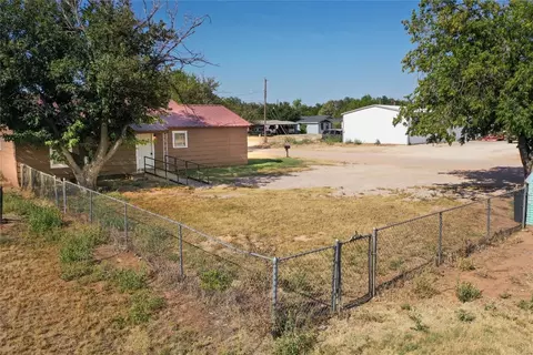 710 N 2nd St E, Haskell, TX 79521 photo 23